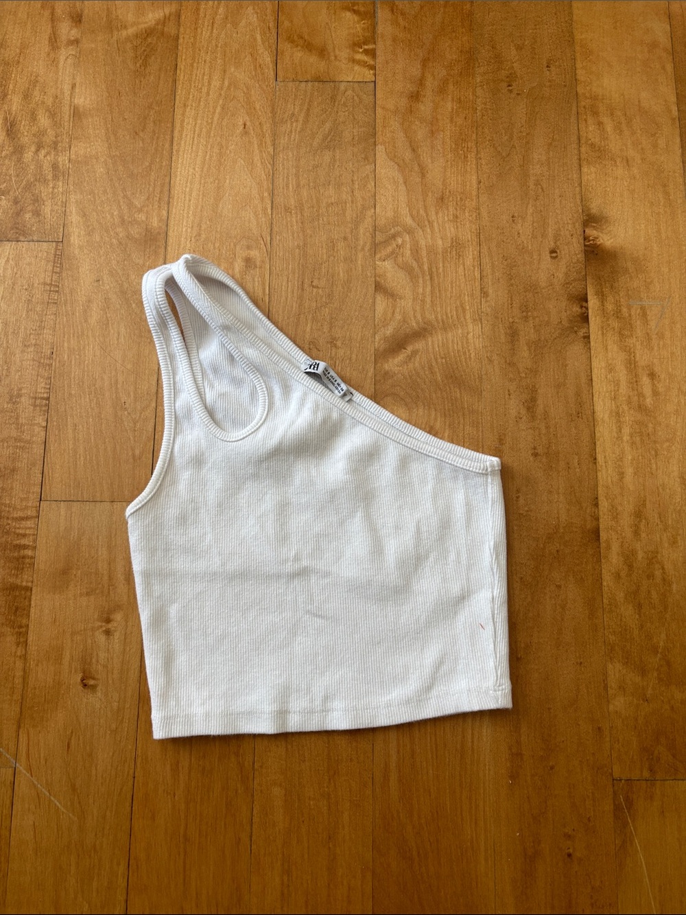 Zara White Ribbed One-Shoulder Crop Top